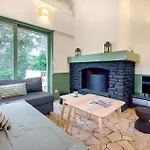Holiday home 2 Bedroom Gorgeous In