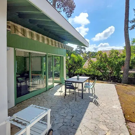 Gorgeous Home In Lege-Cap-Ferret With Wifi Prázdninový dům *